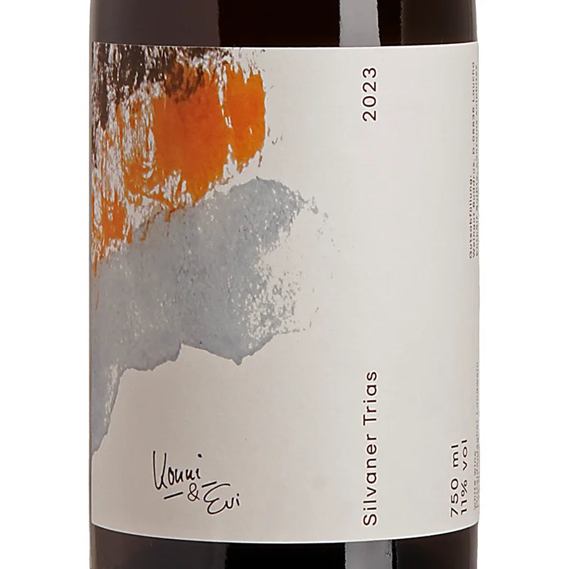 Konni & Evi Silvaner Trias Late Release 2023 Label